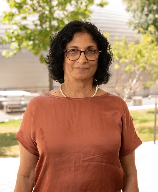 Tirza Lavi