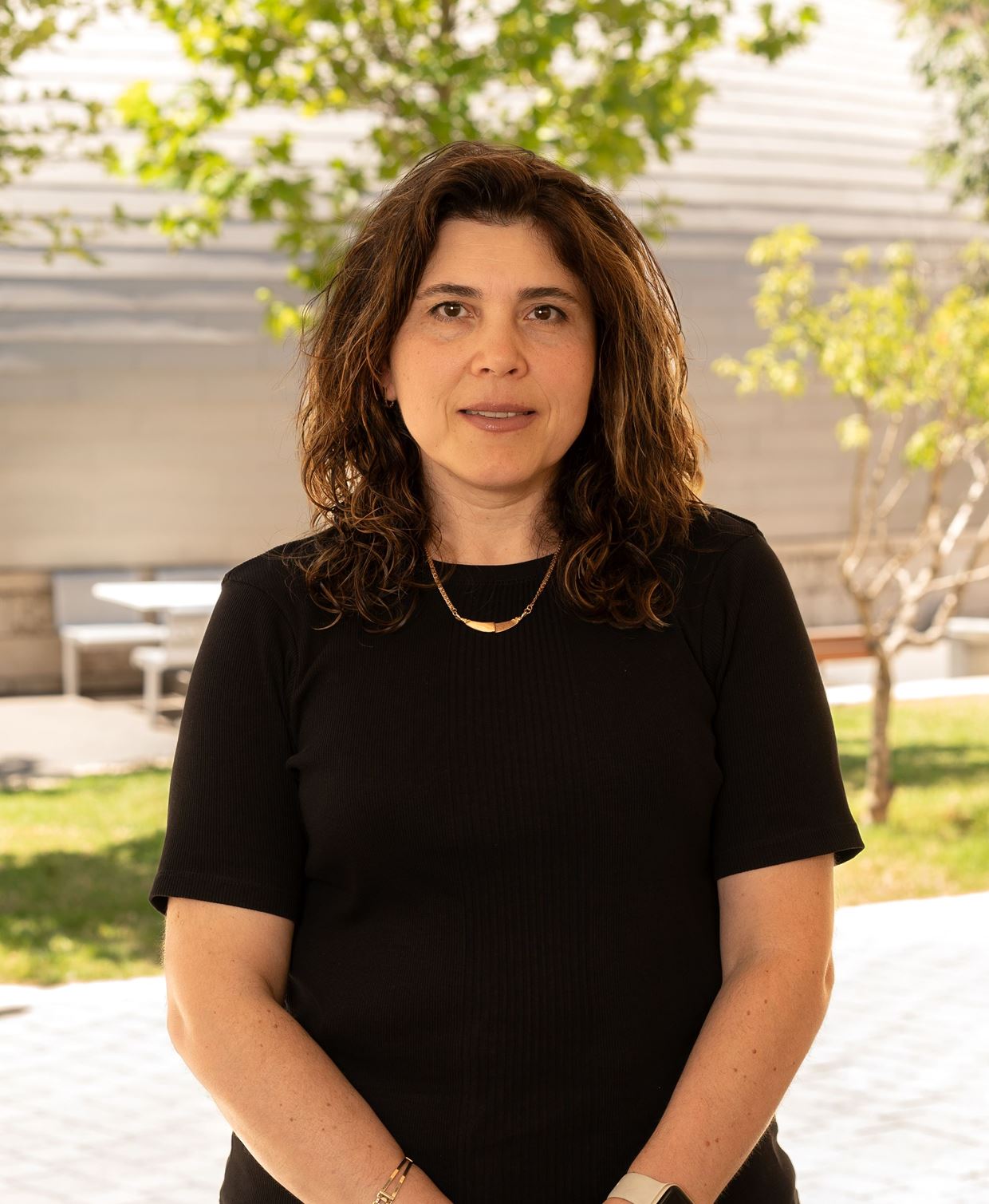 Dr. Alina Nemirovski-Ripin